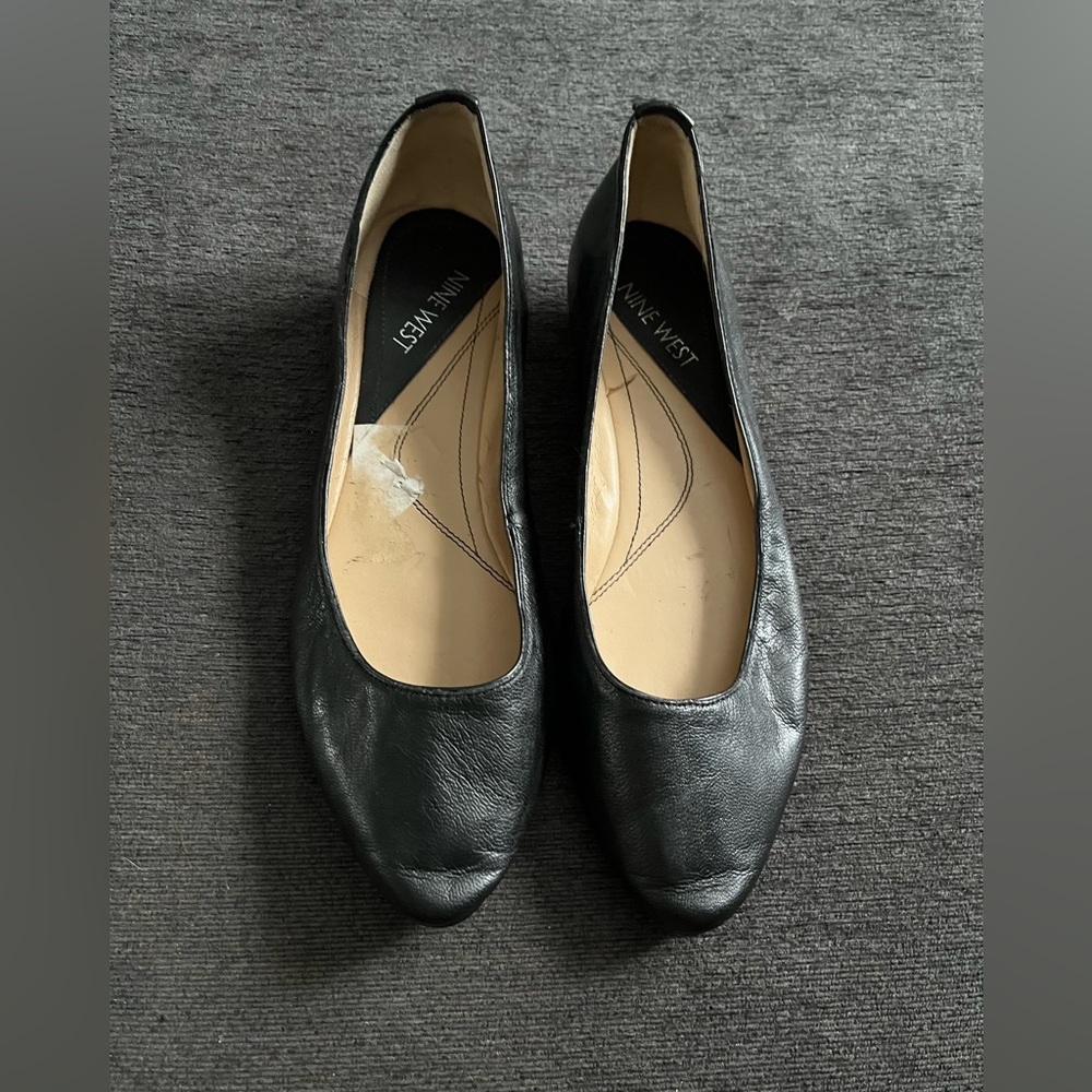 Nine West leather flats size 8